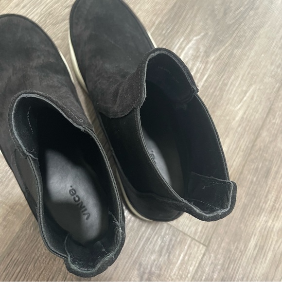 Vince Rhys Pull On Boot suede Black in size 9M - Picture 9 of 12